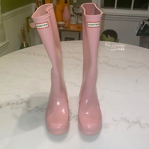 Gorgeous hunter boots only worn once